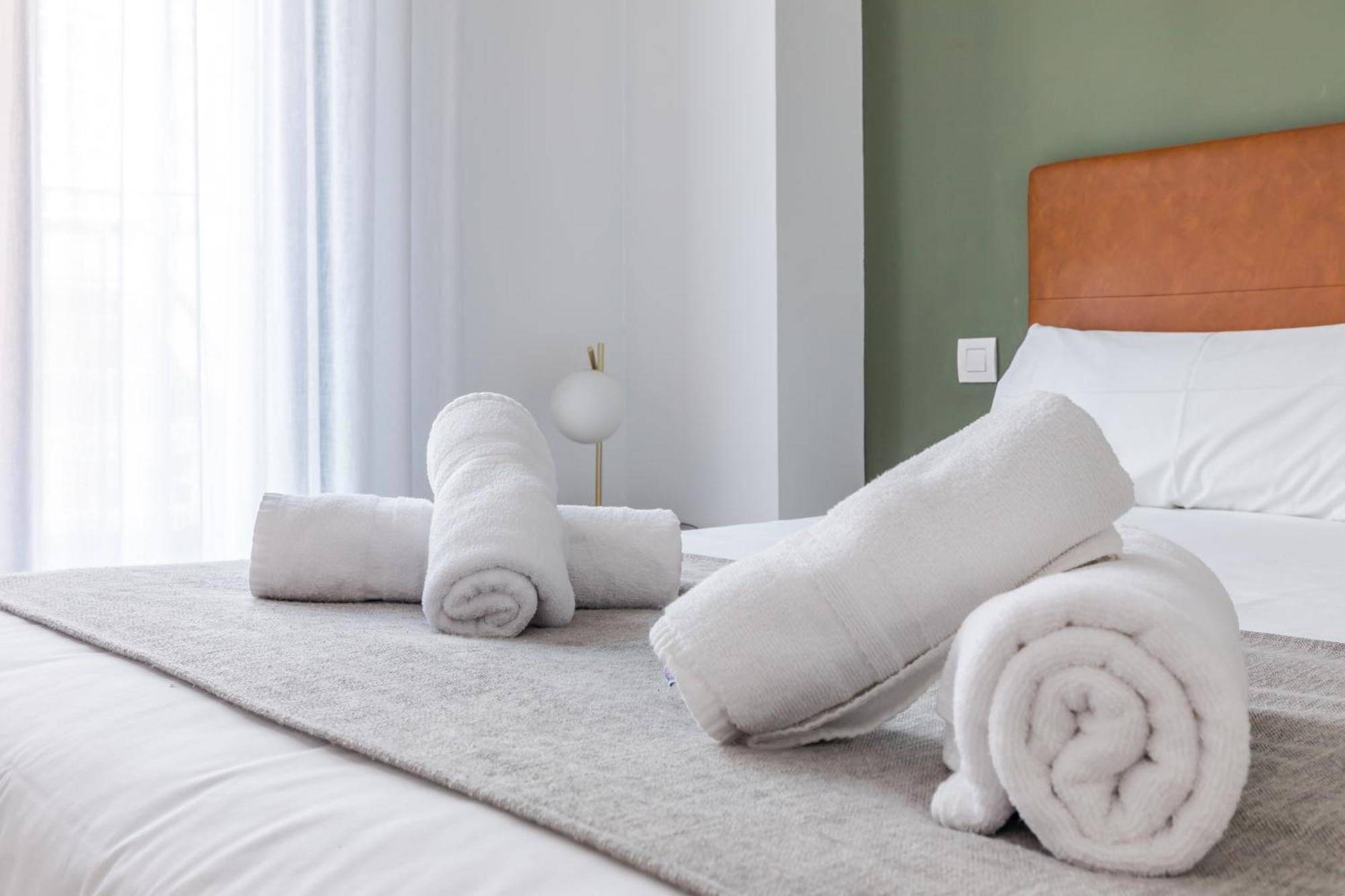 Caterina Pacifico Apartment มาดริด ภายนอก รูปภาพ