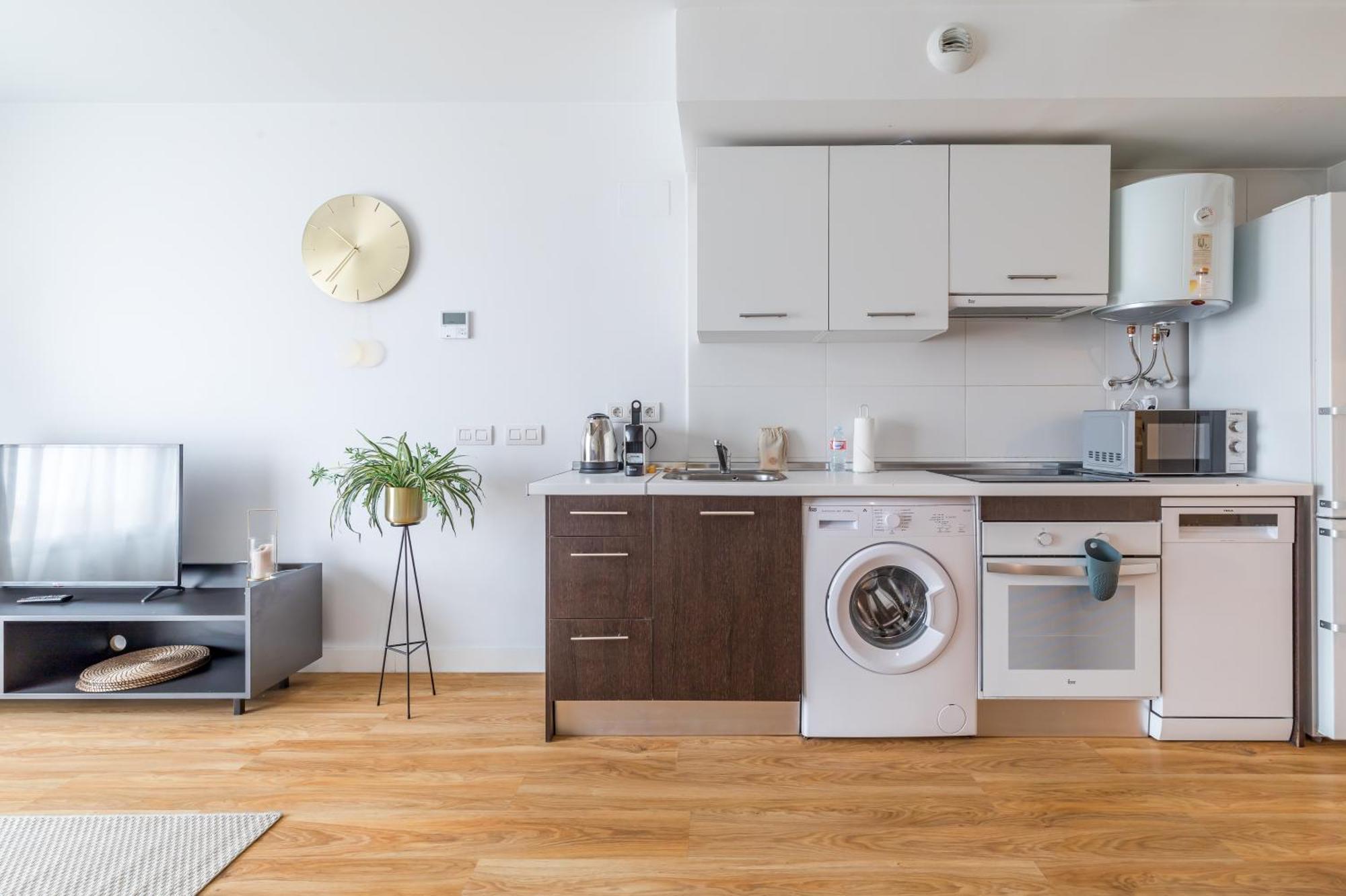 Caterina Pacifico Apartment มาดริด ภายนอก รูปภาพ